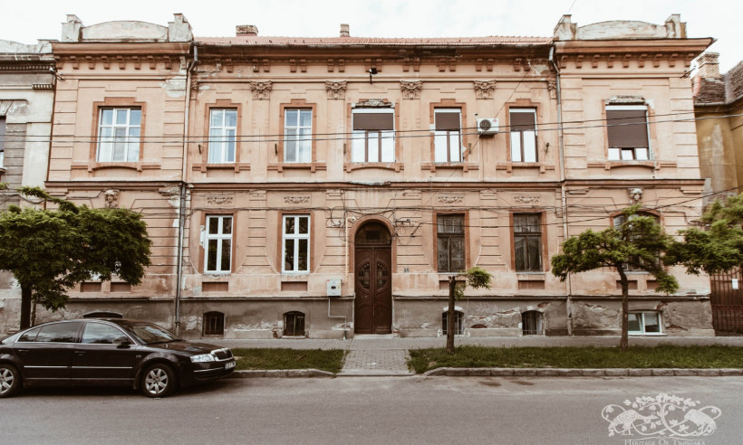Casa Dezső Vitéz și văduva Istvana Vitéz